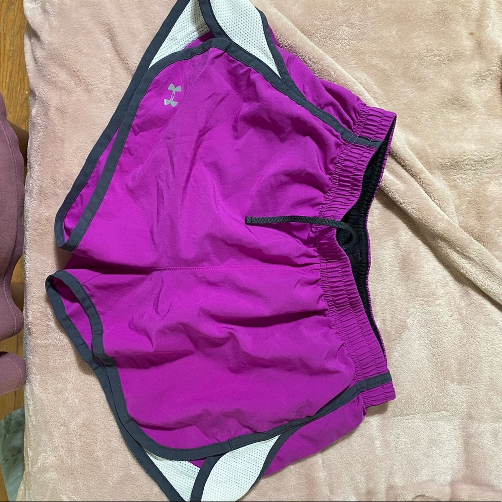 Underarmour running shorts